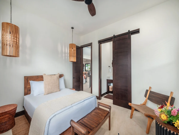 Experience Tropical Luxury in Poipu - 4 Suite Oasis